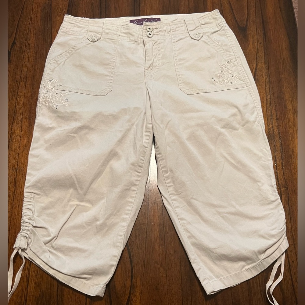 Gloria Vanderbilt Tyra Casual Capri Pants